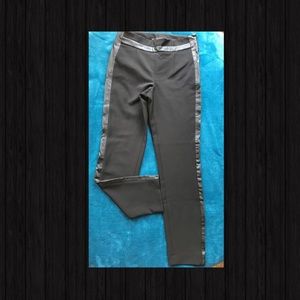 🔥SOLD🔥Zara Basic Pants Size US XS